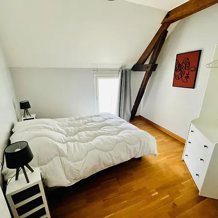 Centre-Bourg, Calme, Familial, L'Appart Du Clocher Limeray Extérieur photo